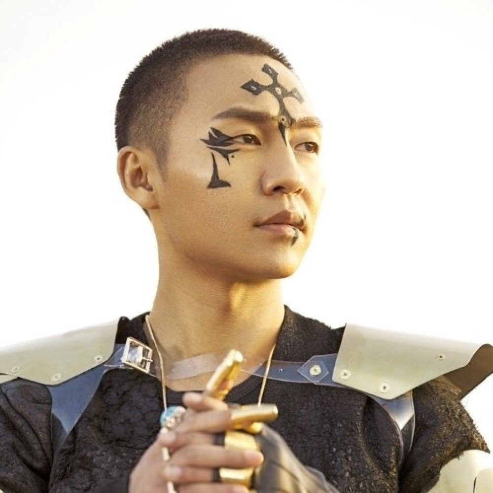 丁于