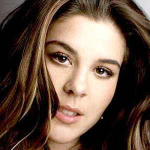 Louise Setara ดาวน์โหลดและฟังเพลงฮิตจาก Louise Setara