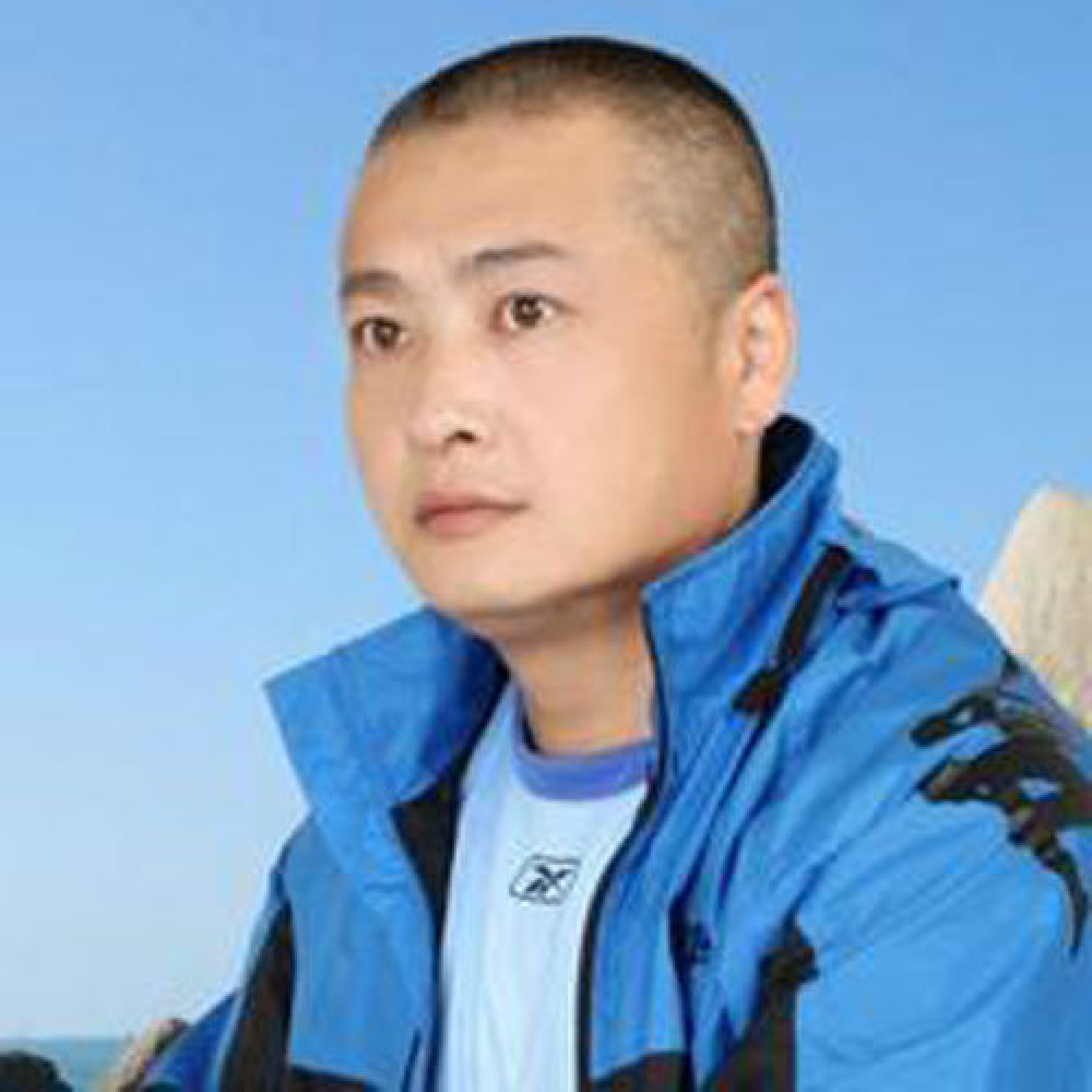 成云刚