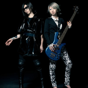 Zwei ดาวน์โหลดและฟังเพลงฮิตจาก Zwei