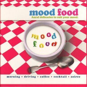ดาวน์โหลดและฟังเพลง Cups and Saucers พร้อมเนื้อเพลงจาก Kushay