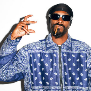 Snoop ดาวน์โหลดและฟังเพลงฮิตจาก Snoop