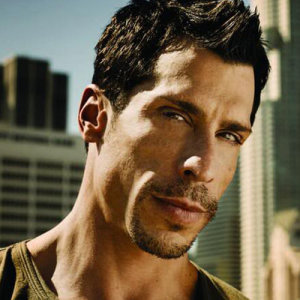 Danny Wood ดาวน์โหลดและฟังเพลงฮิตจาก Danny Wood