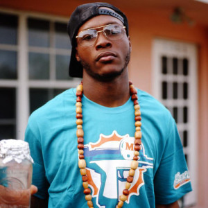 Eric Biddines ดาวน์โหลดและฟังเพลงฮิตจาก Eric Biddines
