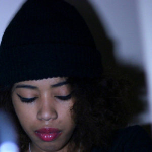 Jean Deaux ดาวน์โหลดและฟังเพลงฮิตจาก Jean Deaux