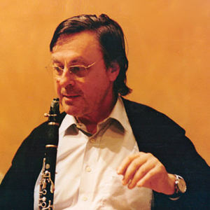 Eduard Brunner ดาวน์โหลดและฟังเพลงฮิตจาก Eduard Brunner