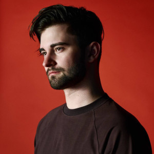 Dyro ดาวน์โหลดและฟังเพลงฮิตจาก Dyro