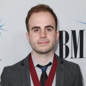 Daniel Bryer ดาวน์โหลดและฟังเพลงฮิตจาก Daniel Bryer