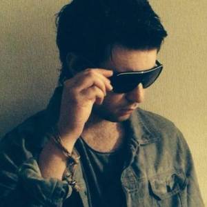 Curtis Young ดาวน์โหลดและฟังเพลงฮิตจาก Curtis Young