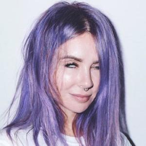Alison Wonderland ดาวน์โหลดและฟังเพลงฮิตจาก Alison Wonderland