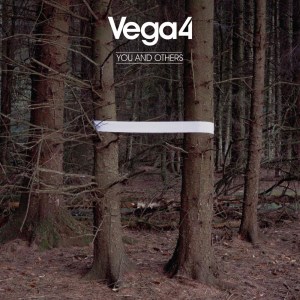 ดาวน์โหลดและฟังเพลง Life is Beautiful พร้อมเนื้อเพลงจาก Vega 4