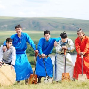 哈尼组合 ดาวน์โหลดและฟังเพลงฮิตจาก 哈尼组合