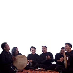 Listen to Peumulia Jamee song with lyrics from Keubitbit