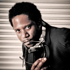 Jonathan Ulysses ดาวน์โหลดและฟังเพลงฮิตจาก Jonathan Ulysses
