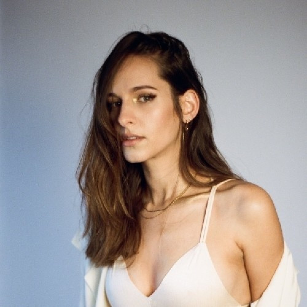 Janelle Kroll 