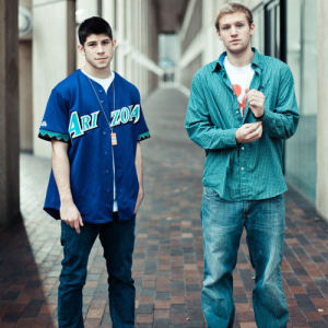 Aer ดาวน์โหลดและฟังเพลงฮิตจาก Aer