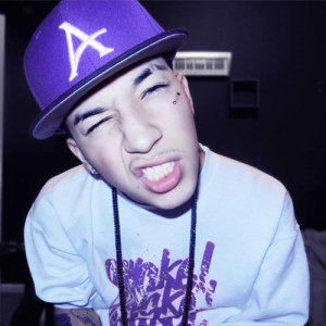 Baeza ดาวน์โหลดและฟังเพลงฮิตจาก Baeza