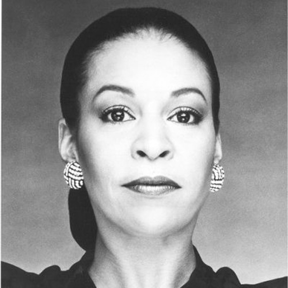 Roberta Alexander