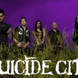 Suicide City ดาวน์โหลดและฟังเพลงฮิตจาก Suicide City
