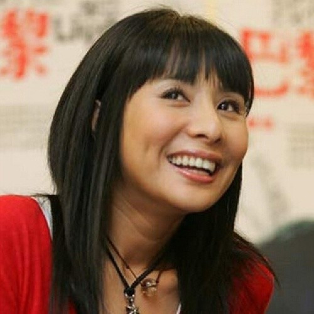 李雅 