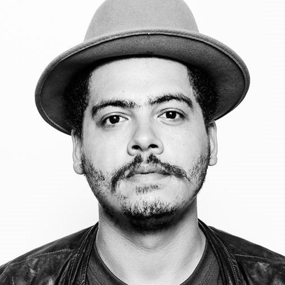 Seth Troxler