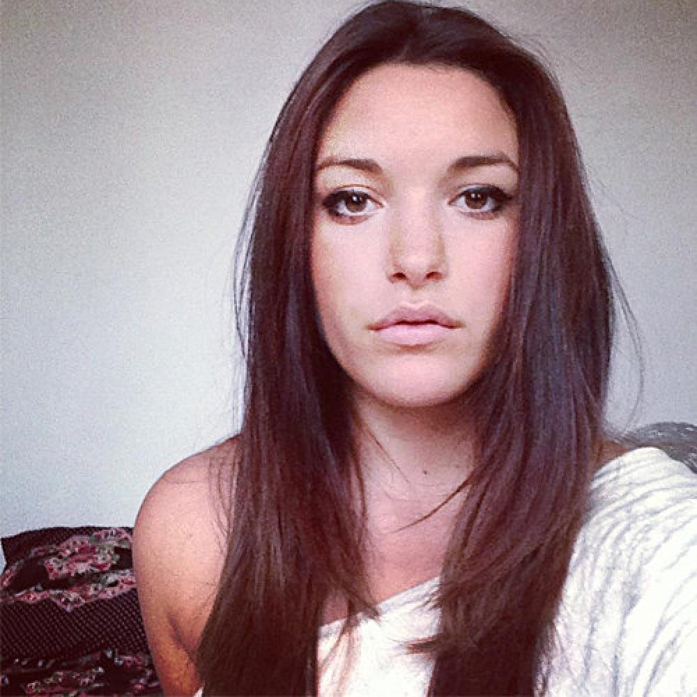 Emmylou Homs