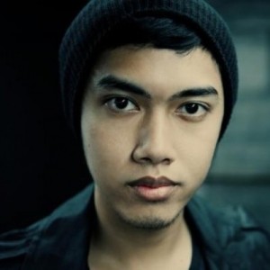 Angger Dimas ดาวน์โหลดและฟังเพลงฮิตจาก Angger Dimas