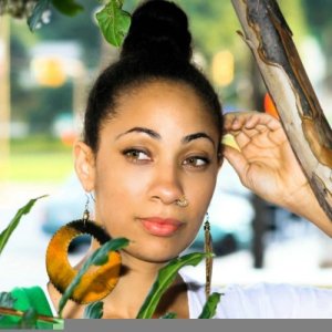Sunni Patterson ดาวน์โหลดและฟังเพลงฮิตจาก Sunni Patterson