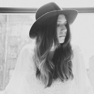 Joni Fatora ดาวน์โหลดและฟังเพลงฮิตจาก Joni Fatora