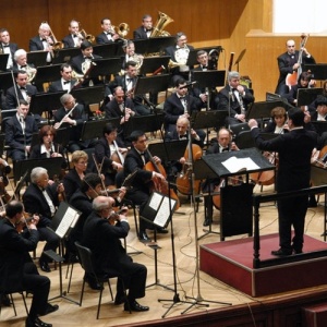 Armenian Philharmonic Orchestra ดาวน์โหลดและฟังเพลงฮิตจาก Armenian Philharmonic Orchestra