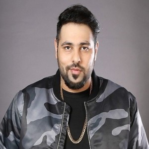 Badshah ดาวน์โหลดและฟังเพลงฮิตจาก Badshah