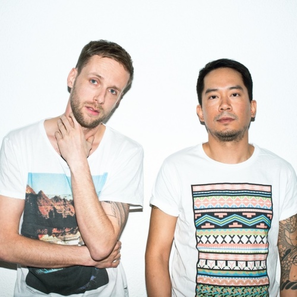 Chopstick & Johnjon