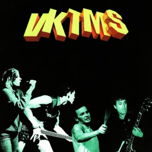 ดาวน์โหลดและฟังเพลง A Woman Scorned พร้อมเนื้อเพลงจาก Vktms