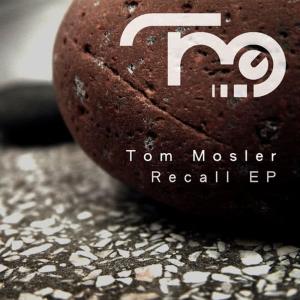 ดาวน์โหลดและฟังเพลง Recall พร้อมเนื้อเพลงจาก Tom Mosler
