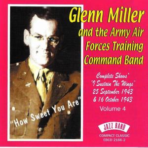 ดาวน์โหลดและฟังเพลง The Army Air Corps (Live) พร้อมเนื้อเพลงจาก Glenn Miller