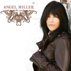 ดาวน์โหลดและฟังเพลง Breathin' พร้อมเนื้อเพลงจาก Angela Miller
