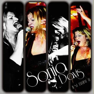 ดาวน์โหลดและฟังเพลง Mickey Mouse พร้อมเนื้อเพลงจาก Sonia Davis