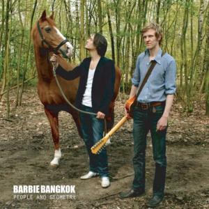 ดาวน์โหลดและฟังเพลง Fire Truck พร้อมเนื้อเพลงจาก Barbie Bangkok