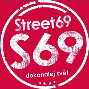 ดาวน์โหลดและฟังเพลง Fred Astaire พร้อมเนื้อเพลงจาก Street69