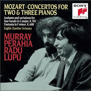 收聽Murray Perahia的Piano Concerto No. 7 in F Major, K. 242 "Lodron" (Version for 2 Pianos & Orchestra): III. Rondeau. Tempo di minuetto歌詞歌曲