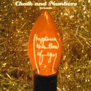 ดาวน์โหลดและฟังเพลง Happiness This Time of Year พร้อมเนื้อเพลงจาก Chalk