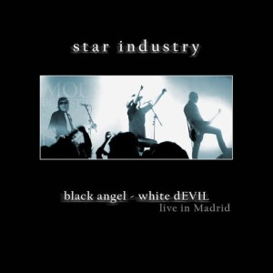 收聽Star Industry的Bloodmoon歌詞歌曲