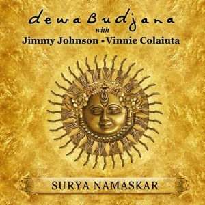 ดาวน์โหลดและฟังเพลง Fifty พร้อมเนื้อเพลงจาก Dewa Budjana