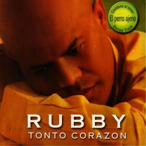收聽Rubby Perez的Tonto Corazón歌詞歌曲