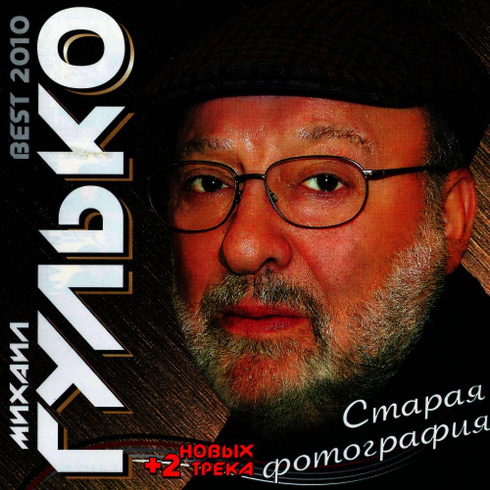 Березы в кадках