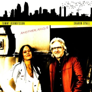 收聽Tommy Berndtsson的My Heart Belongs To Daddy歌詞歌曲