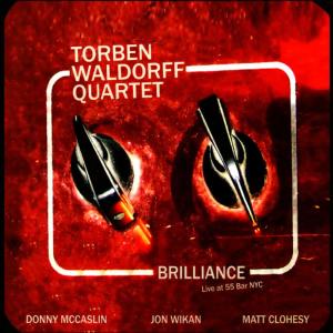 ดาวน์โหลดและฟังเพลง Jeep พร้อมเนื้อเพลงจาก Torben Waldorff Quartet