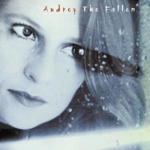 ดาวน์โหลดและฟังเพลง To The Bone พร้อมเนื้อเพลงจาก Audrey Auld
