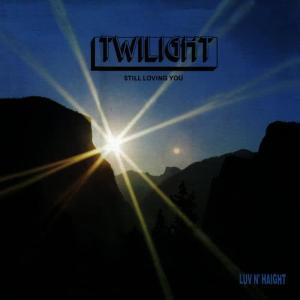 ดาวน์โหลดและฟังเพลง Play My Game พร้อมเนื้อเพลงจาก Twilight