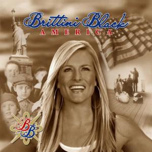 ดาวน์โหลดและฟังเพลง America พร้อมเนื้อเพลงจาก Brittini Black